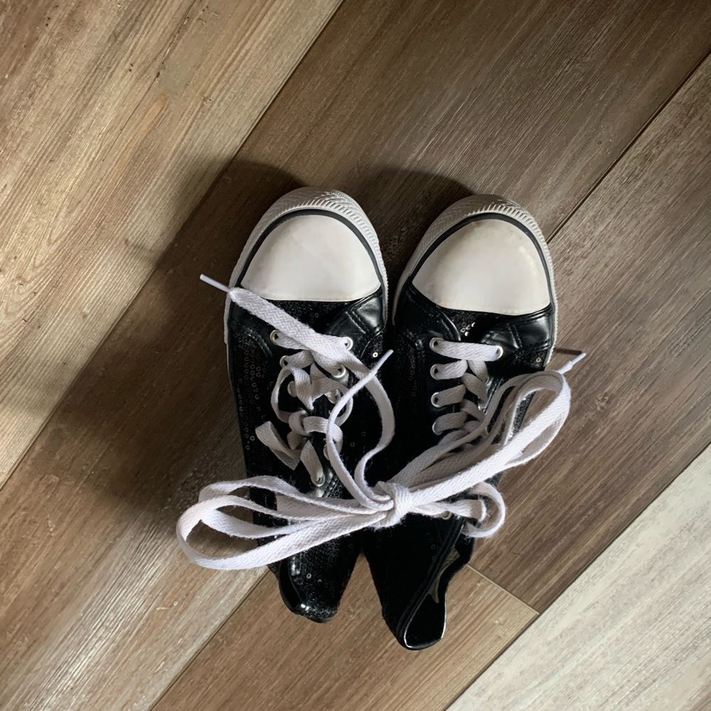 Women’s hip hop shoes